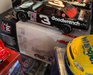 Dale Earnhardt, Sr.
2003 Action / Lionel ARC 1:24 CWC
#3 GM Goodwrench 1990 Chevy Lumina 4th Championship (35664)