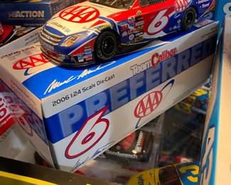 Mark Martin 
2006 Team Caliber Preferred 1:24 CWC
#6 AAA 2006 Ford Fusion (#461 / 20080)