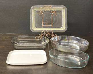 Lot Of Assorted Size Glass Bakeware