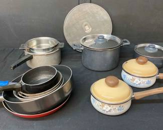Vintage Crowning Touch Spring Harvest Blossom Porcelain Enamel Cookware Pot With Lids And More