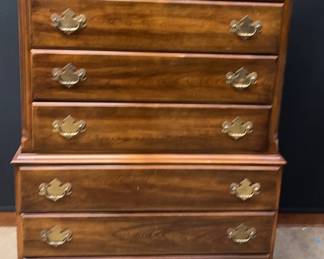 Statton Americana Chest