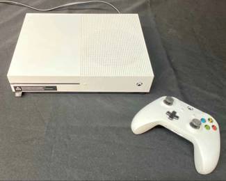 X Box One S And Controller