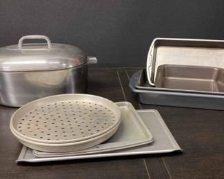 Vintage Magnalite GHC Roaster And Assortment Of Baking Pans
