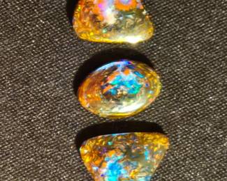 boulder opals