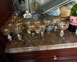hummel glasses