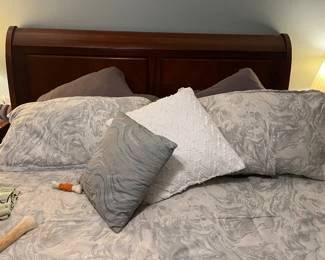 king bed no matress