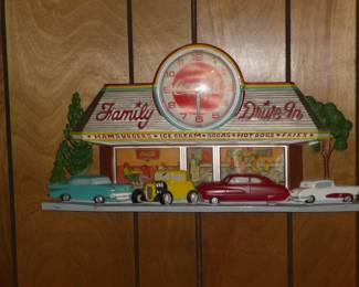 Coke Cola dinner clock