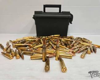 1570  NEW 158 Mixed Rounds Ammo W Ammo Box