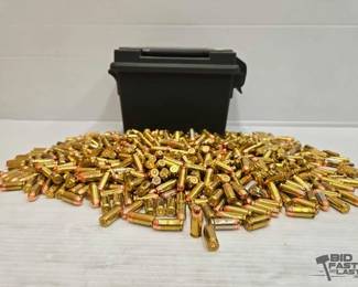 1584  NEW Over 300 Rounds of 40 SW Ammo W Ammo Box