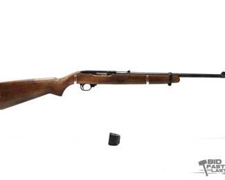 670  Ruger 1022 .22lr SemiAuto Rifle