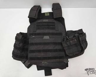 1682  Armored Republic Tactical Vest