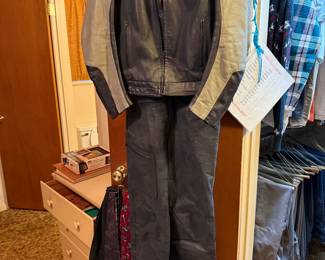 BMW riding leather ‘80 vintage, bib and jacket