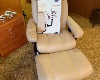 Stressless leather reclining chair with ottoman and a computer attachment arm
