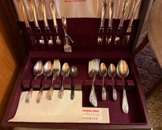 Rogers silver plate in wooden box