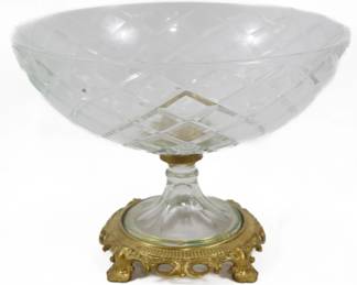 1151 - Martin Benito Design Crystal Centerpiece 7.5 x 10
