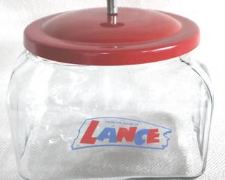 7152 - Lance Glass Store Jar - 8.5" x 8.5" x 6"
