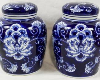 1100 - Pr Blue & White Ginger Jars 8.5"
