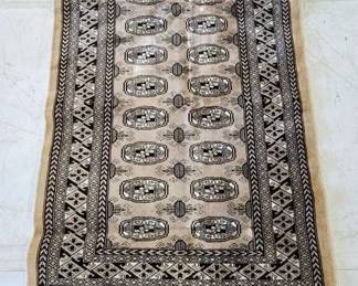 4232 - Persian Bokara Rug 47.5 x 28
