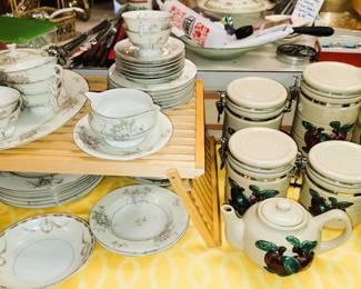 Canister sets, China