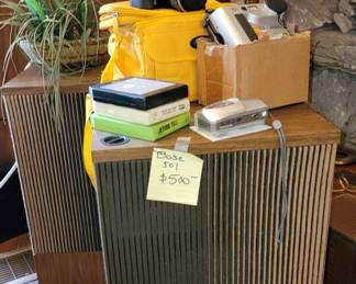 Bose 501 Speaker Set - Camera equipment