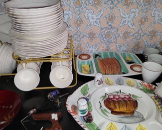 Bagel Tray, Veggie Tray and white dinner set