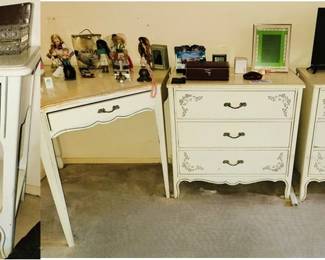 Dixie Modular furniture