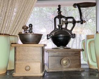 Francona large mugs, coffee griders