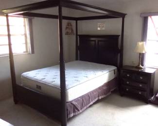 4 Post OR Canopy bed with nightstand, dresser and mirror. QUEEN size mattress like new, no stains, by Serta Perfect Sleeper Essentials. FOR SALE NOW! CALL CHRIS AT 386-405-1867