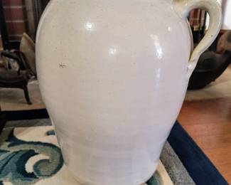 4 gallon pottery churn 