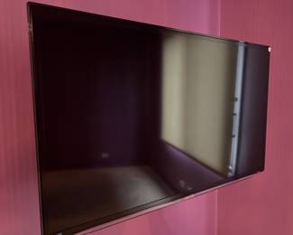 Smart Flat Screen TV
