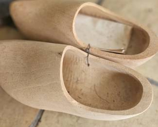 Dutch shoes