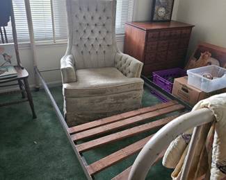 antique metal bed