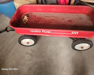little red radio flyer