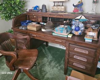 stunning large rolltop desk with matching chair