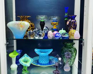 Glass Paper Weights and Art Glass Orlando Estate Auction