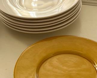 Italian dinnerware 