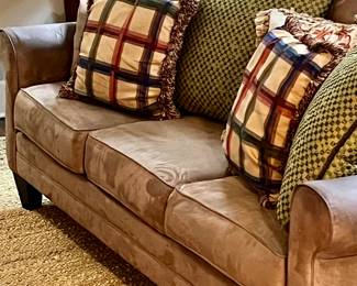Brushed cotton twill sofa in chestnut color 