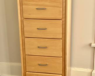 Beechwood narrow bachelor’s chest