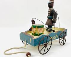 FOLK ART WOODEN PULL TOY
