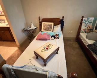 Solid wood twin bedframes (2)