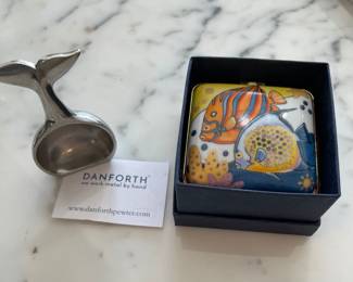 Some gifts items still available.