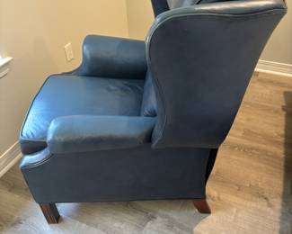 Blue leather Ethan Allen Recliner                                 33"W 33"D 42"T