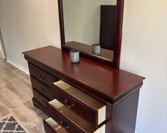 Queen Sleigh Bed Bedroom set (Bed, dresser w mirror, Chest and 2 night stands(Not pictured))                    Dresser: 61"L 18.75"D 34.25"T , w mirror 72.25"T