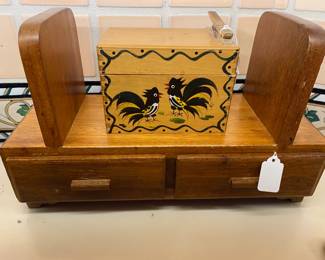 Kitchen items. Recipe card box and wooden book holder with 2 drawers.