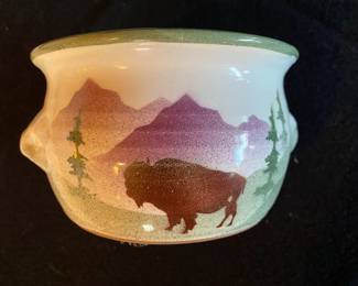 Wonderful ceramic pot with bison motif