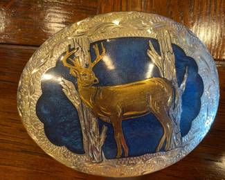 Handsome men's belt buckle with buck deer.
