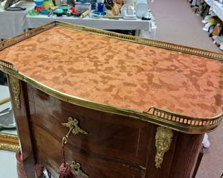 Marble As Is small hairline 