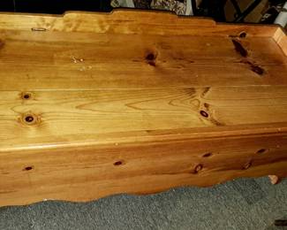 Modern pine blanket chest 