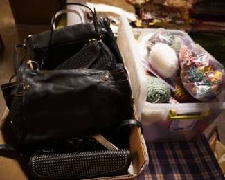purses, yarn