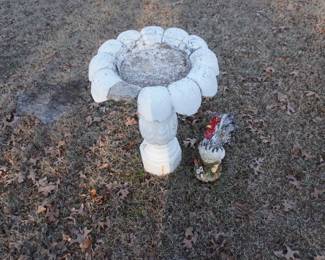 bird bath, yard chicken-cracked